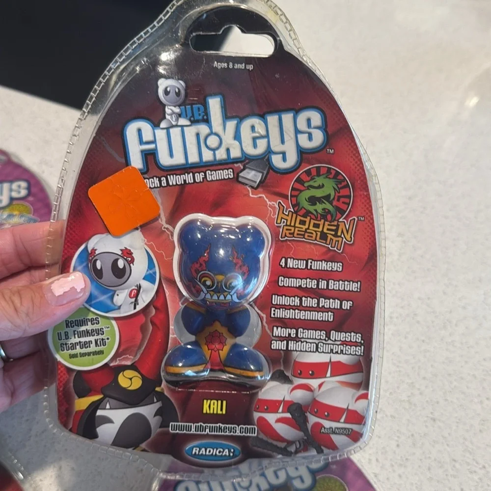 Funkeys Collectible Figures Set - Picture 3 of 7